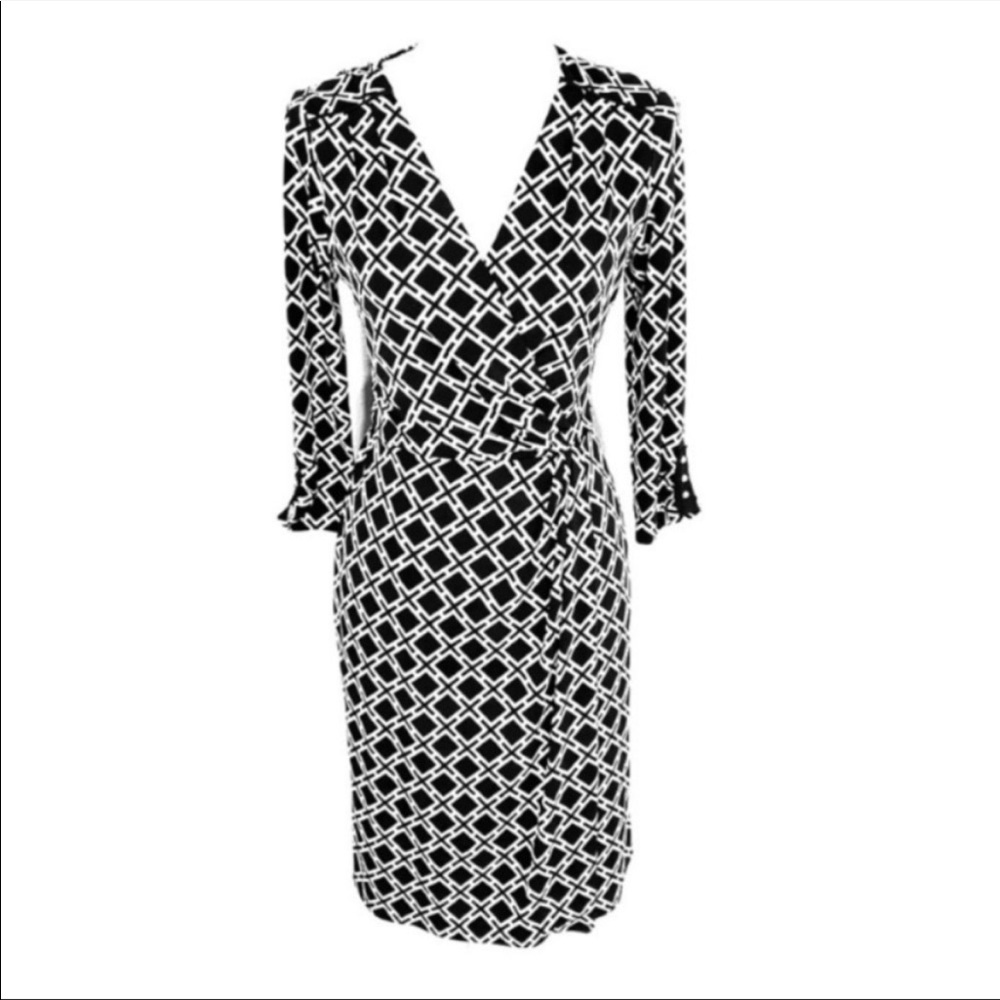 White House Black Market Geo Print Faux Wrap-Front Dress 4 - Picture 3 of 8